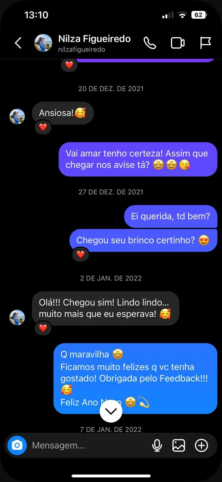 Conversa no Instagram: cliente conta que o brinco chegou e era muito mais do que esperava